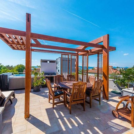 ביבינייה Villa Arbo מראה חיצוני תמונה